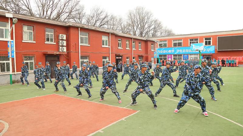 山西新华春季新生军训