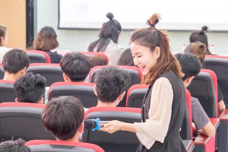 新华首届移动电商大赛