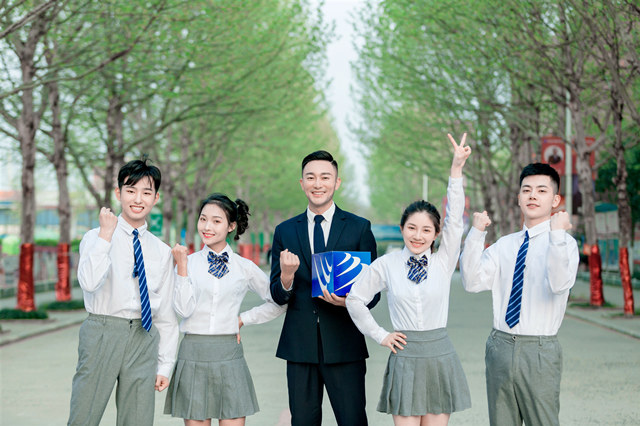 山西新华电脑学校