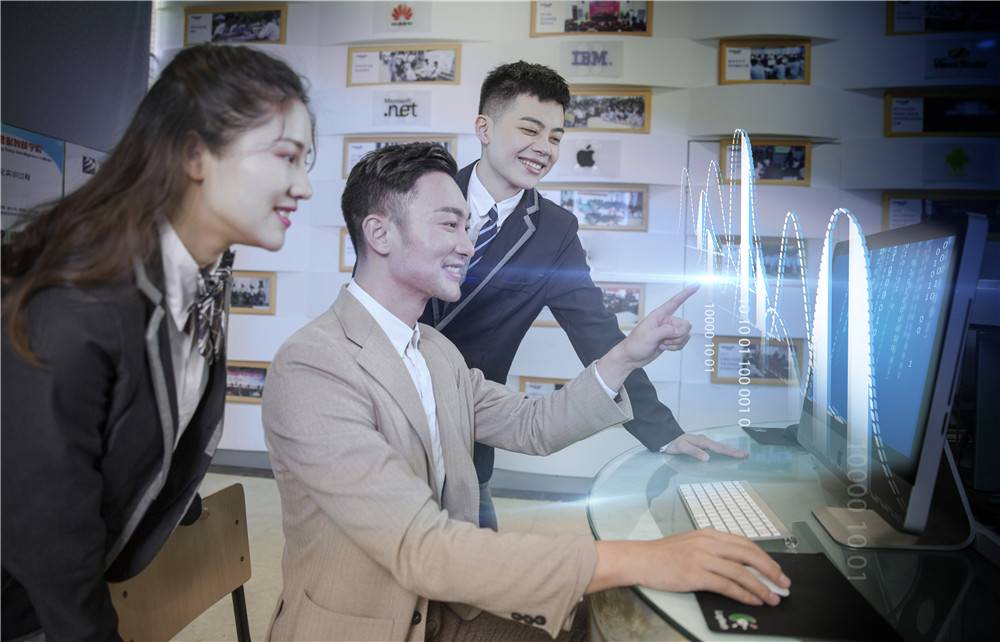 ��������ǰ����Σ�