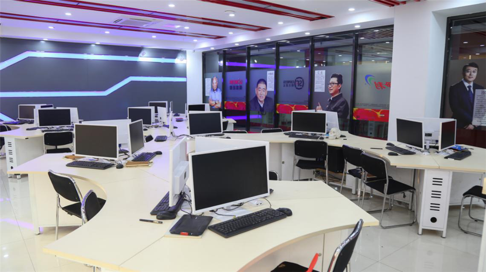 ɽ���»�ѧ��������