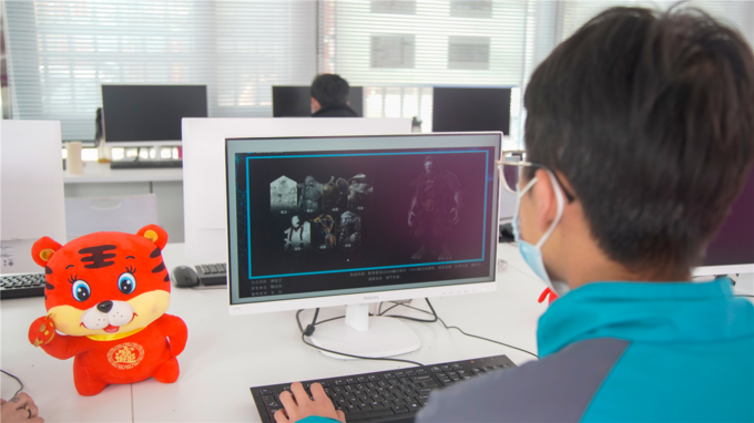 转学来到山西新华,选择比努力更重要!