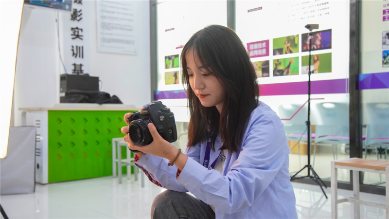 山西新华电脑学校