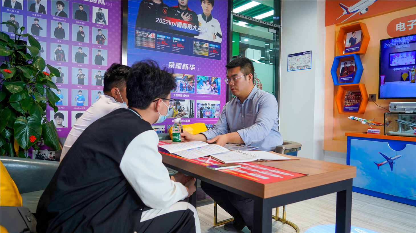 ϸô죿ϸе˿ԶʲôѧУ