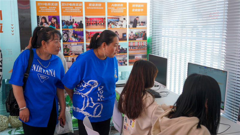 2022年中高考倒计时!初高中毕业提前择校