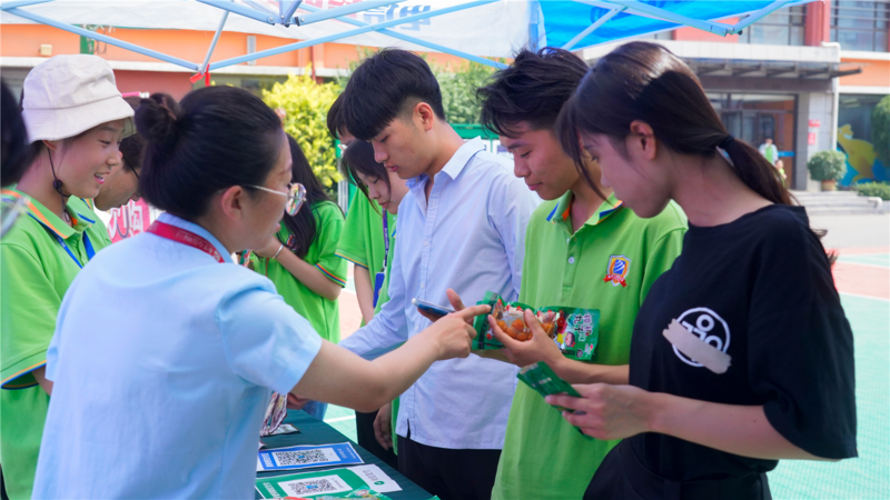山西新华电脑学校:“618年中大促”购物节,电商学子的狂欢节