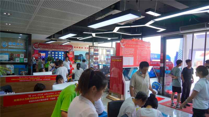 山西中考成绩陆续公布,上职校,如何选择专业?