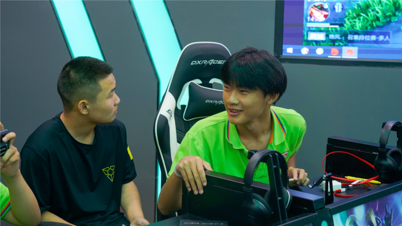 从“新”出发·竞未来丨新华杯王者荣耀新生挑战赛火热开赛