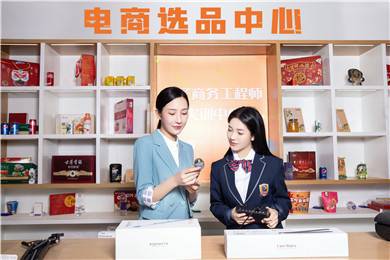 ���б�ҵ��ְҵѧУ���ѡרҵ