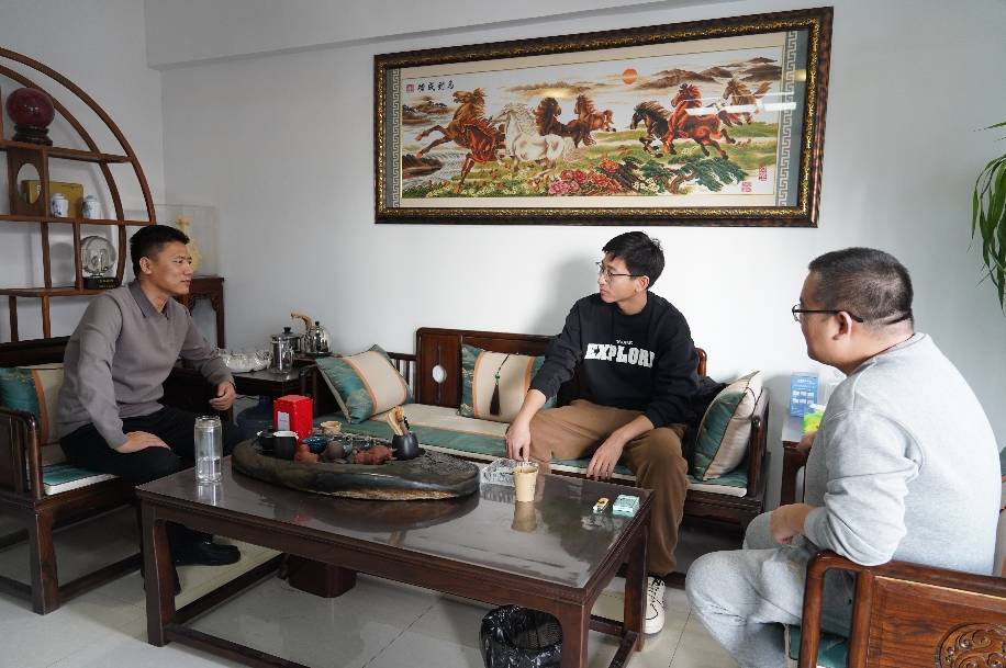 ���ƻط�ů���ģ������ںϴٷ�չ