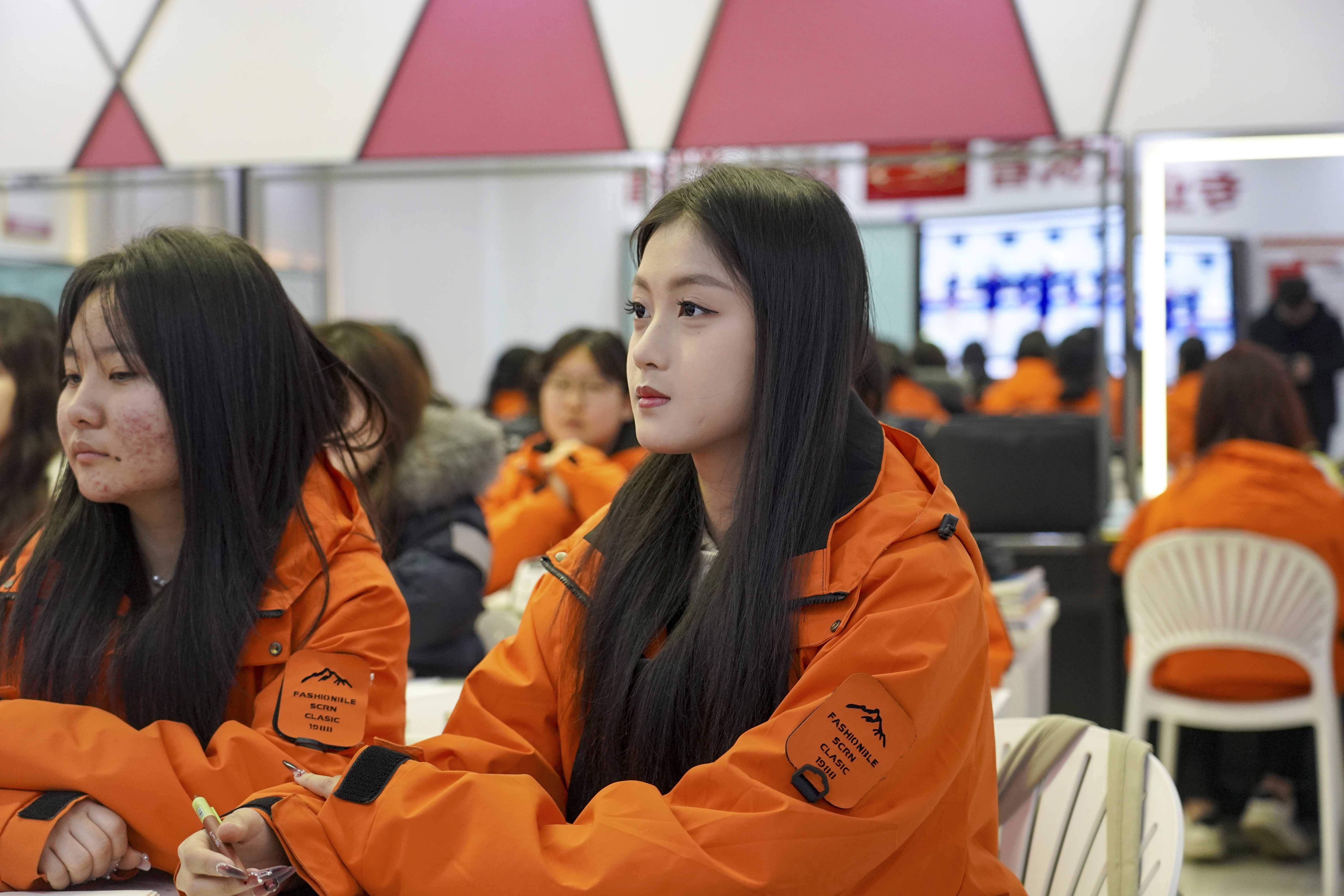 学生故事丨苏子琪:在指尖与光影中,描画千年浪漫与未来梦想!