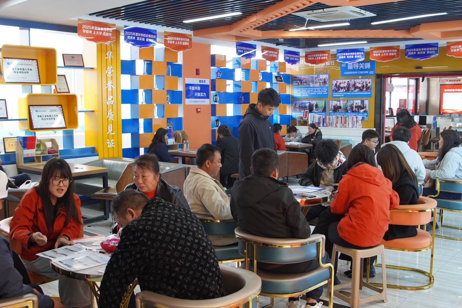 择校正当时!山西新华周末体验营火热来袭