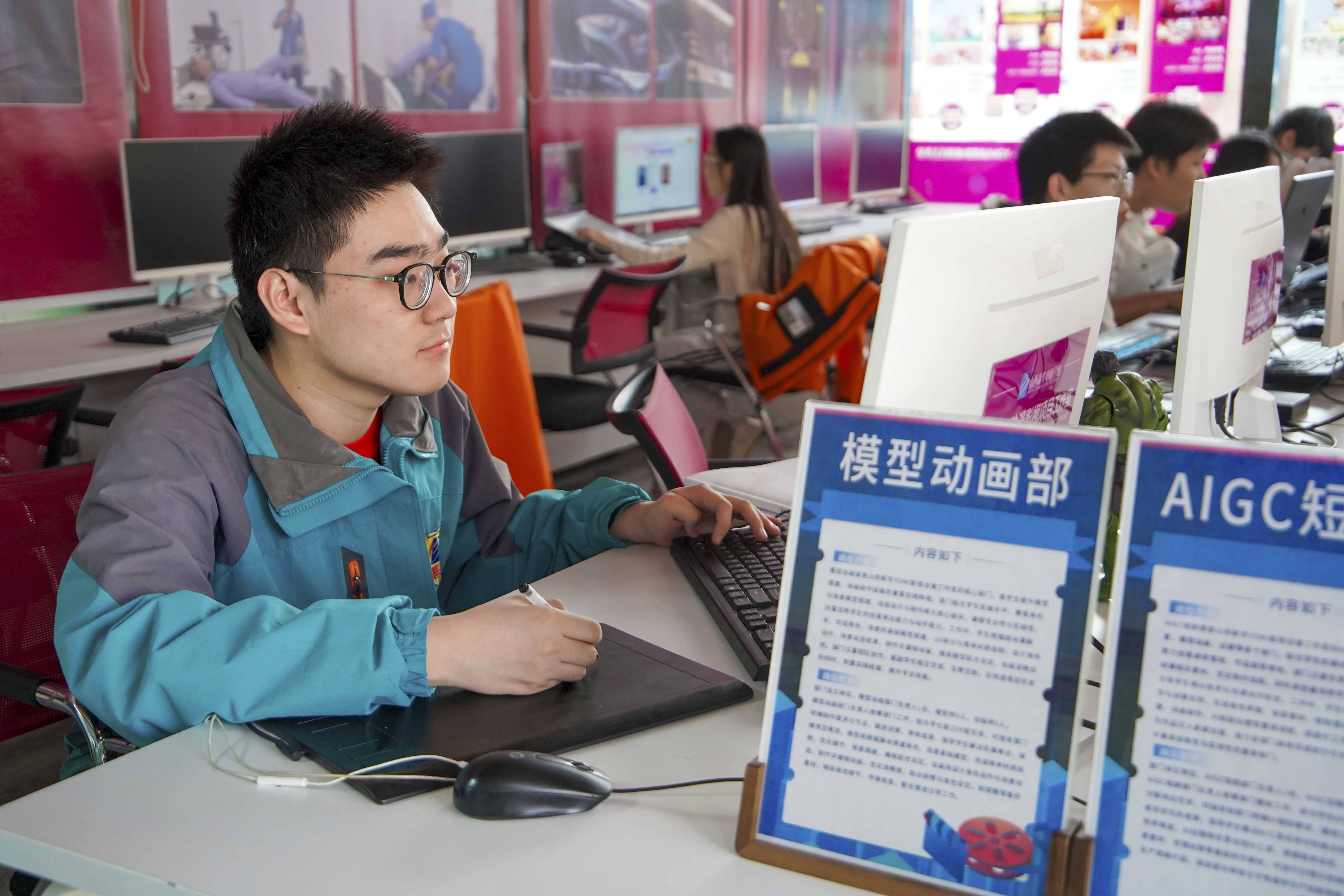 �Լ����Σ�������|���۽ܣ������ά����̱��ƣ������ഺ!